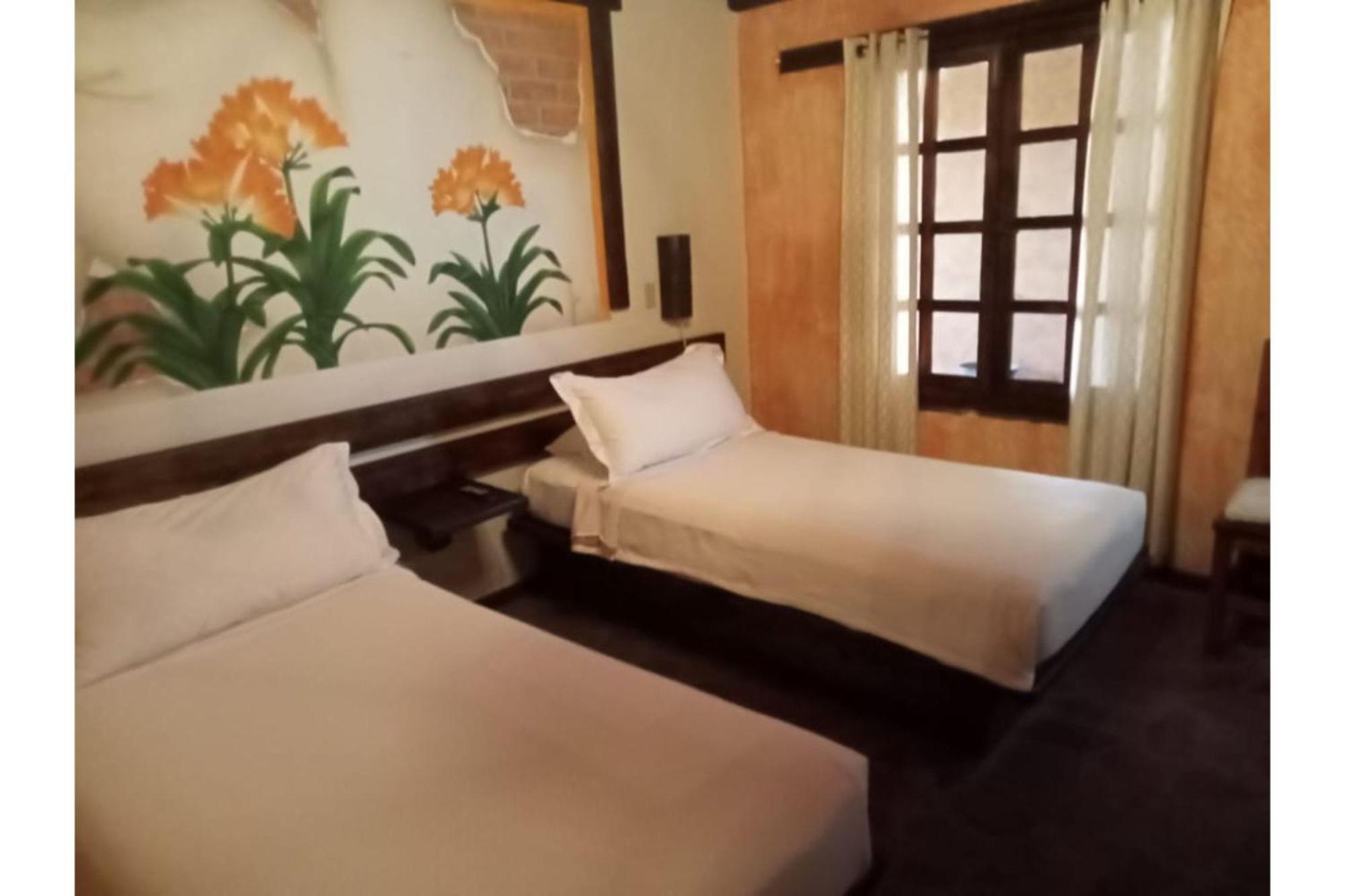 Hotel Boutique Posada De Las Flores Loreto Loreto  Exterior photo