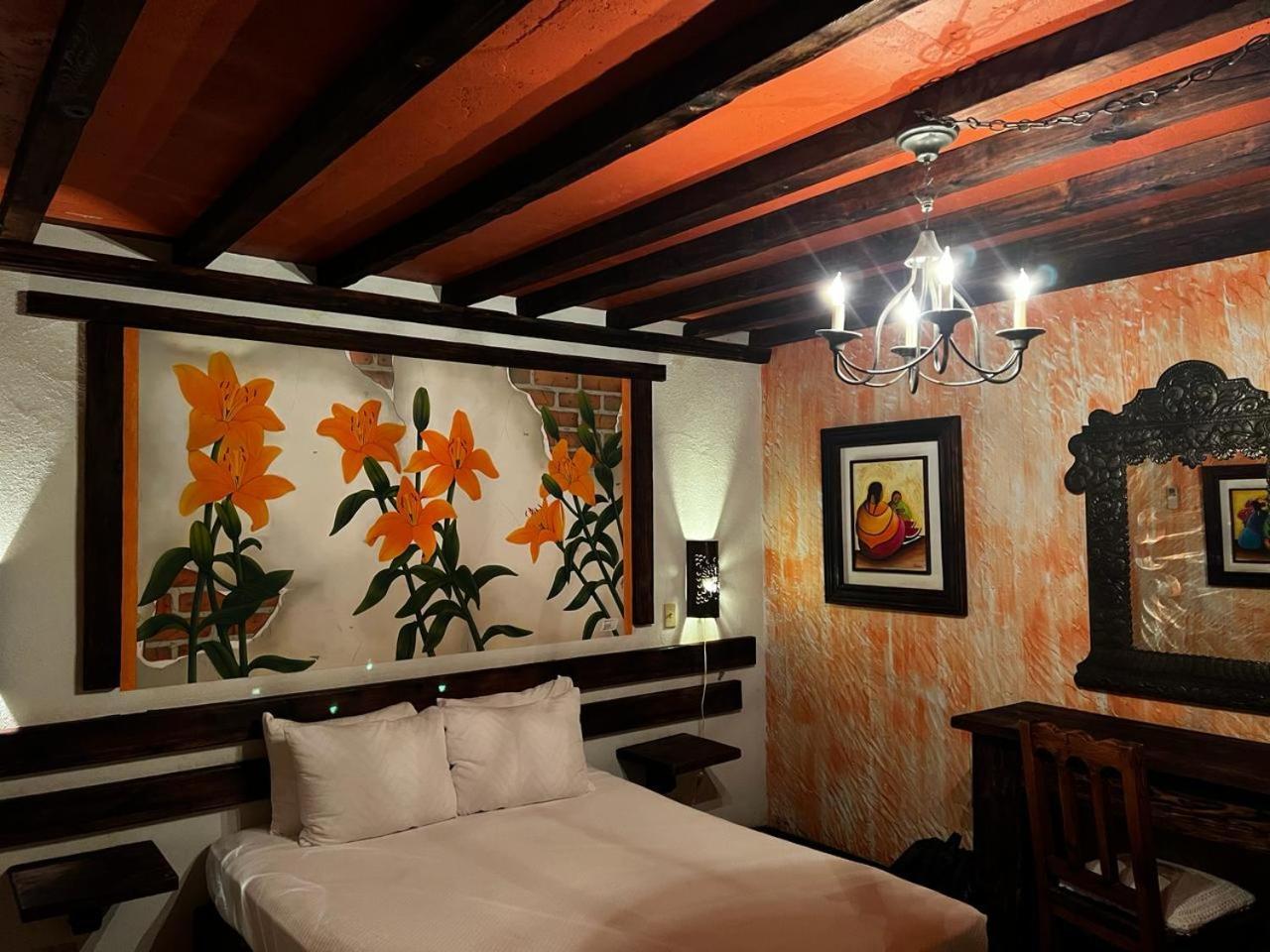 Hotel Boutique Posada De Las Flores Loreto Loreto  Exterior photo